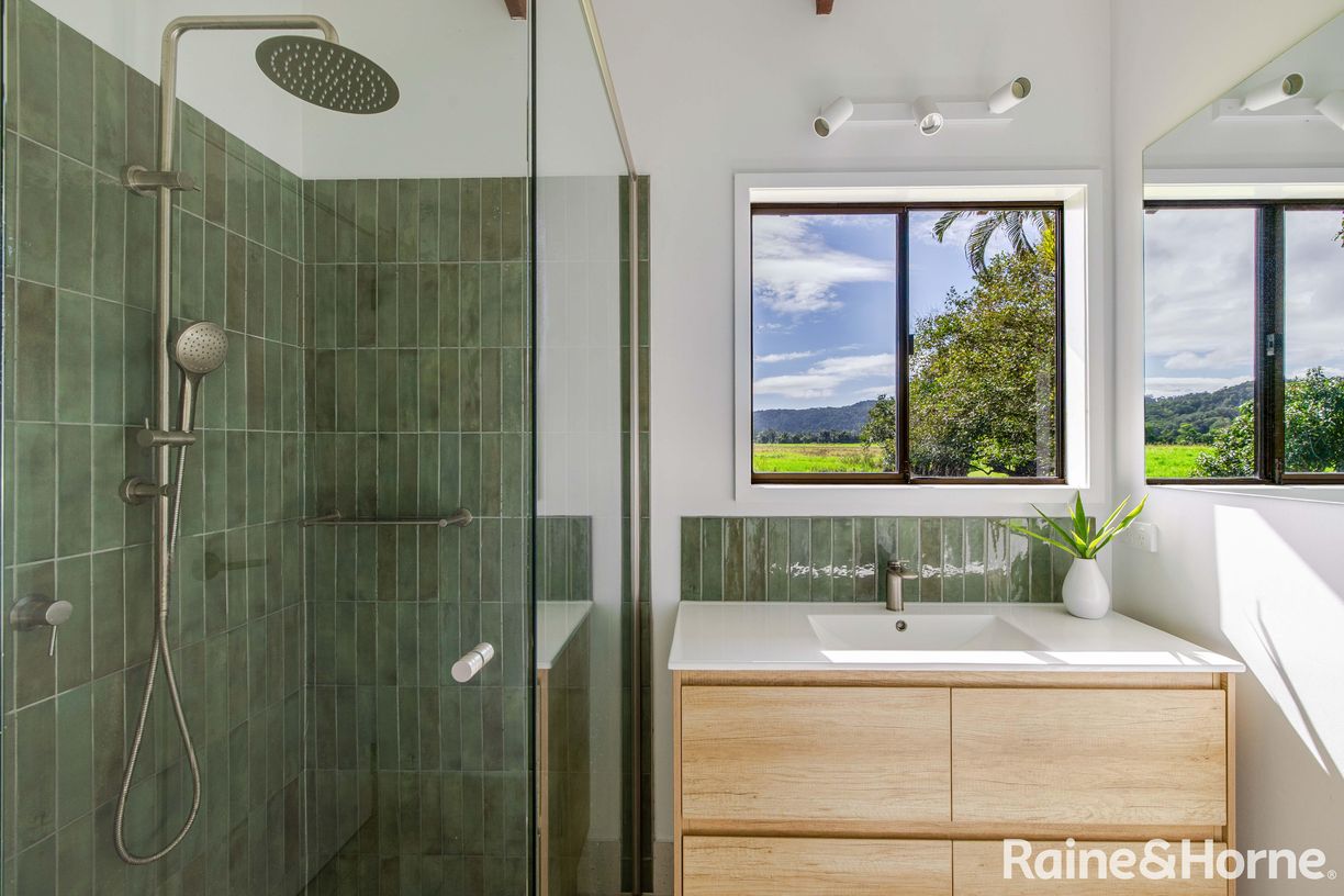 445 Miallo Bamboo Creek Road — photo 9 of 27