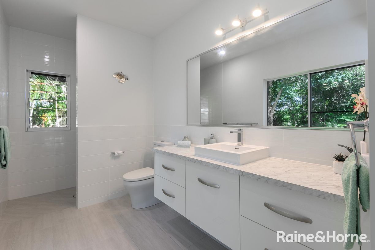 276 Mossman-Mt Molloy Road — photo 9 of 25