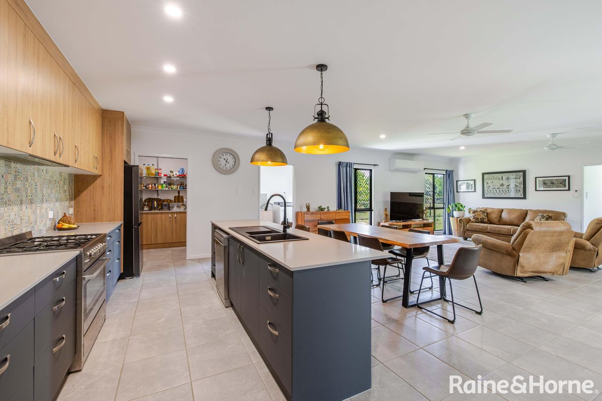 13 Bowman Close — photo 7 of 29