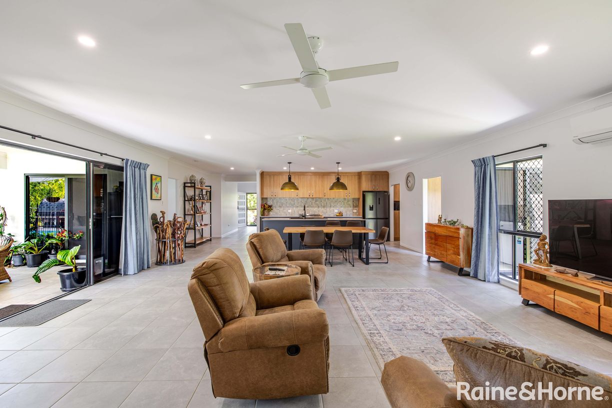 13 Bowman Close — photo 9 of 29