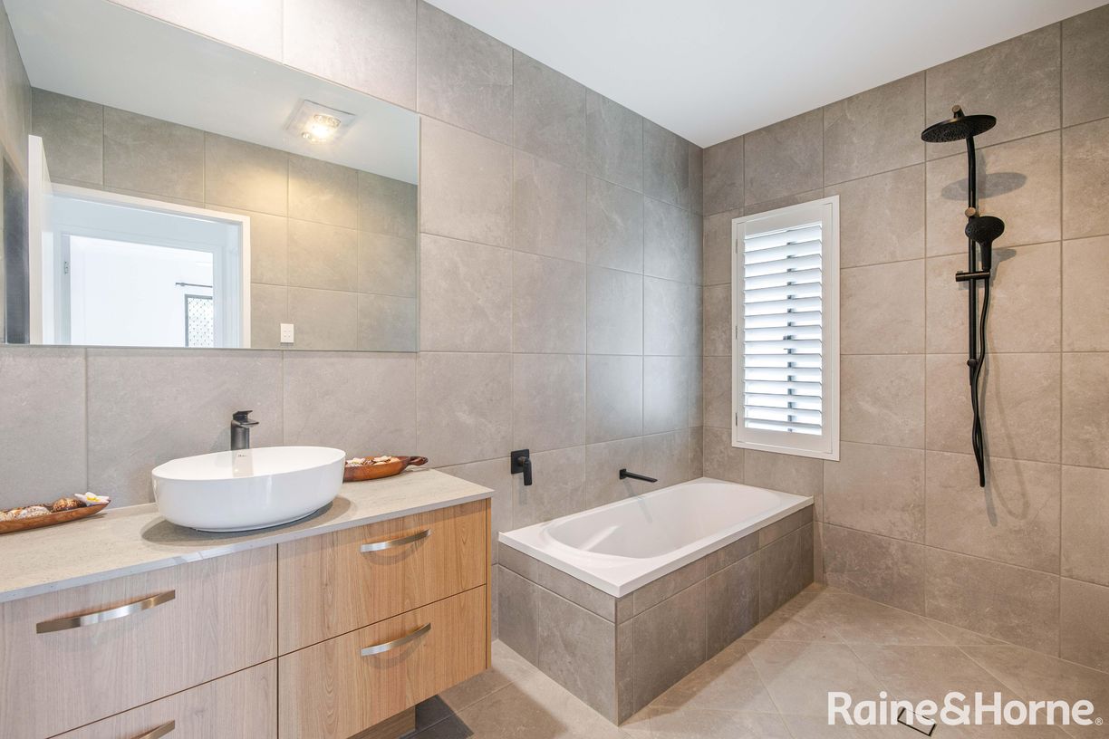 13 Bowman Close — photo 22 of 29