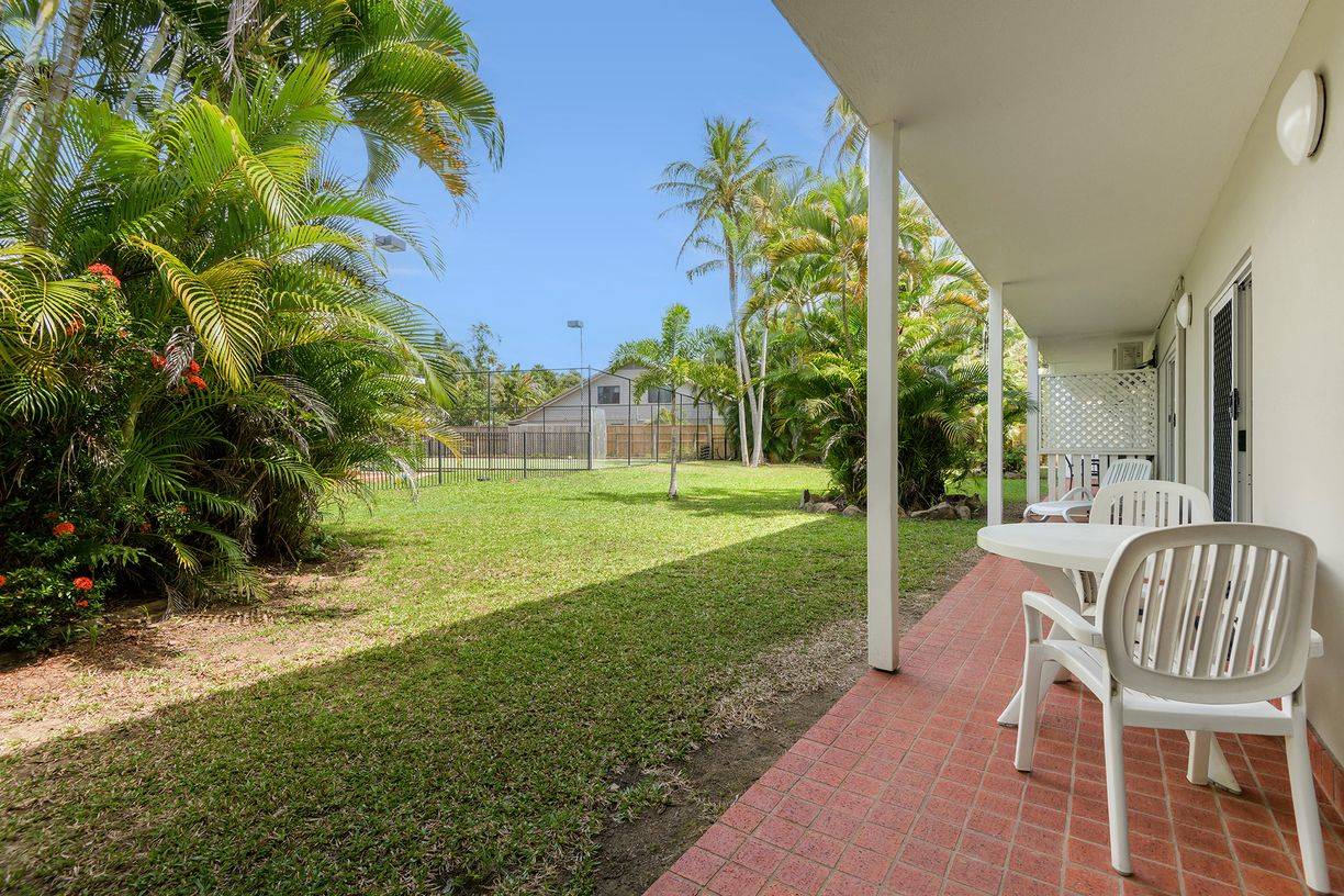 10/29-31 Nautilus Street (Nimrod Resort) — photo 9 of 20
