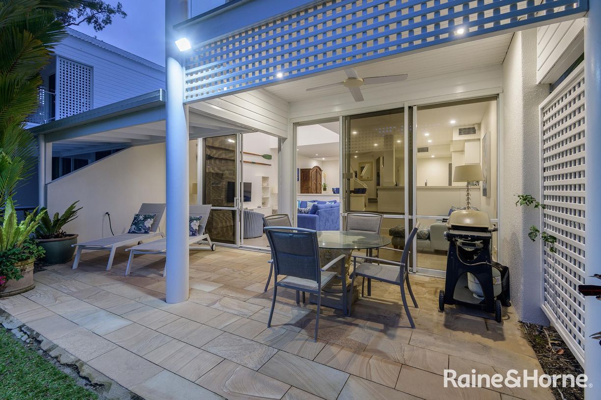 11/21-41 Bougainvillea Way (Villa133 Mirage) — photo 16 of 30