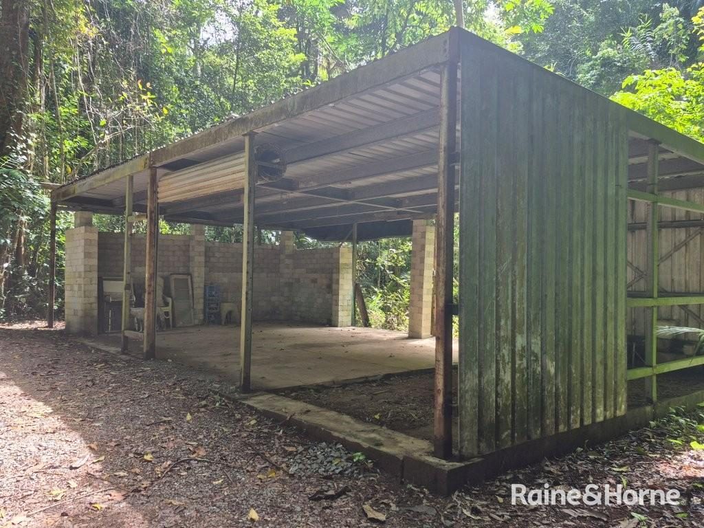 7 Fig Tree Road — photo 5 of 24