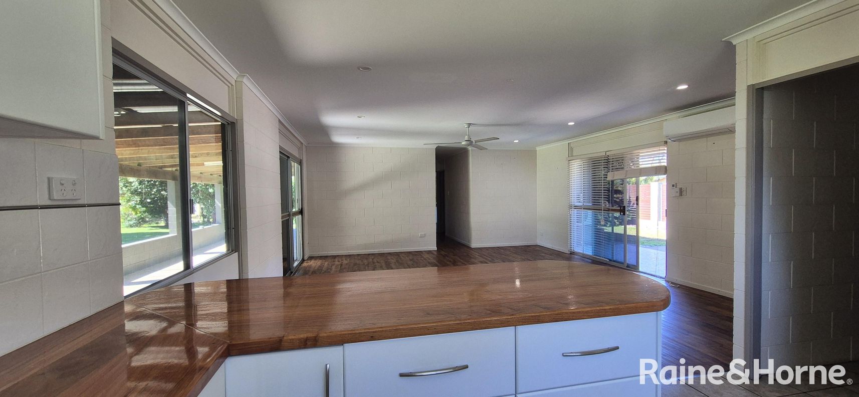 13-15 Osborne Street — photo 8 of 23