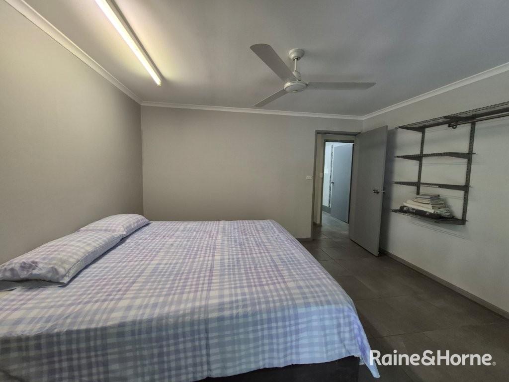 48 Fig Tree Road — photo 15 of 30