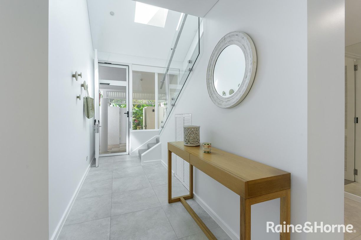 2/21-41 Bougainvillea Way (MIRAGE VILLA 115) — photo 18 of 30