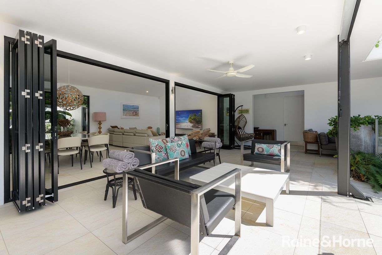 41 Beachfront Mirage Drive — photo 18 of 27