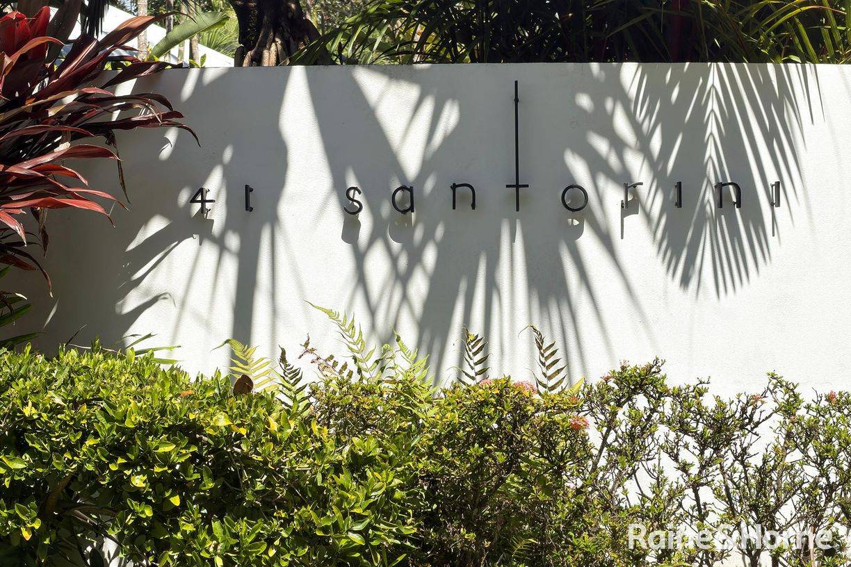 41 Beachfront Mirage Drive — photo 24 of 27