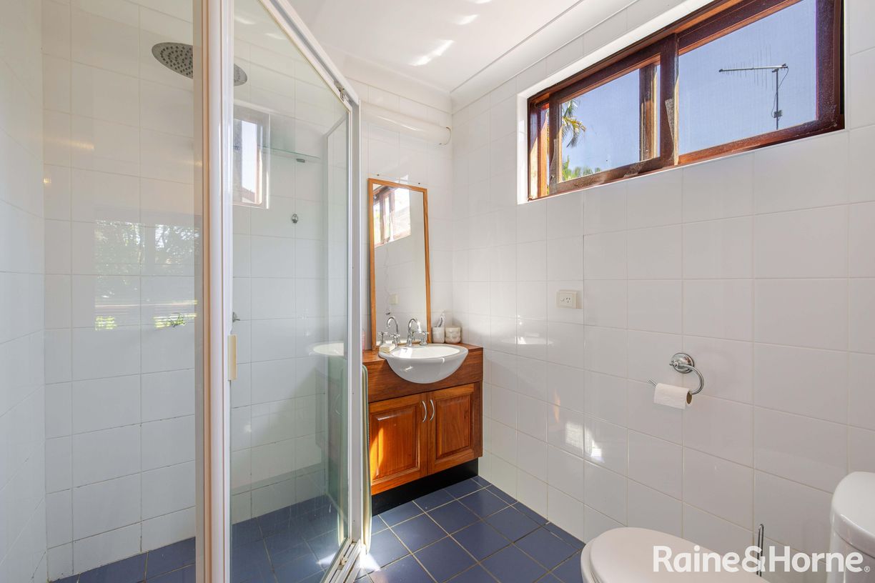43 Coulthard Close — photo 11 of 18