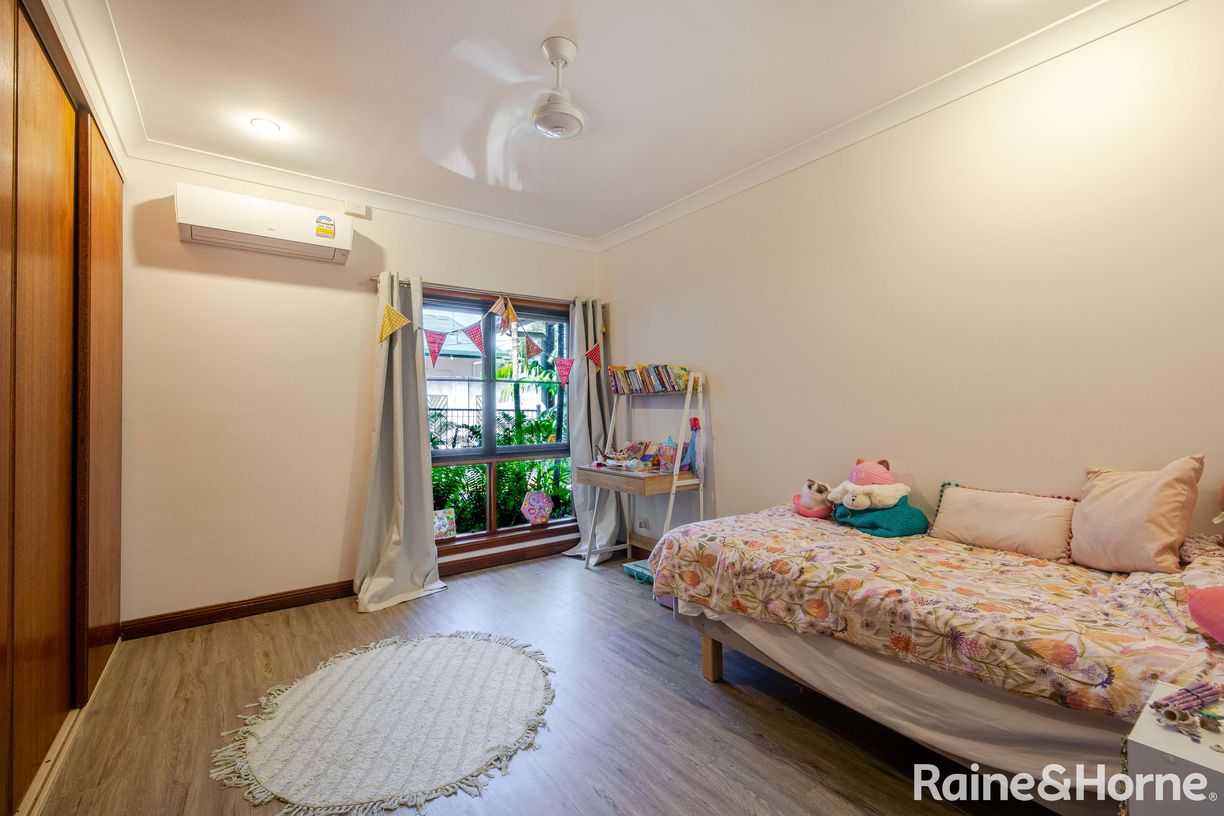 43 Coulthard Close — photo 13 of 18