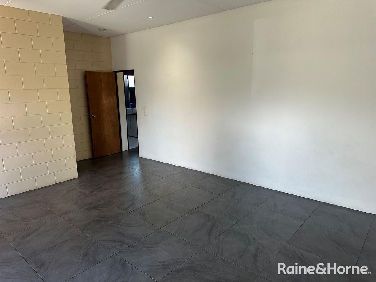 40 Riflebird Crescent — photo 13 of 23
