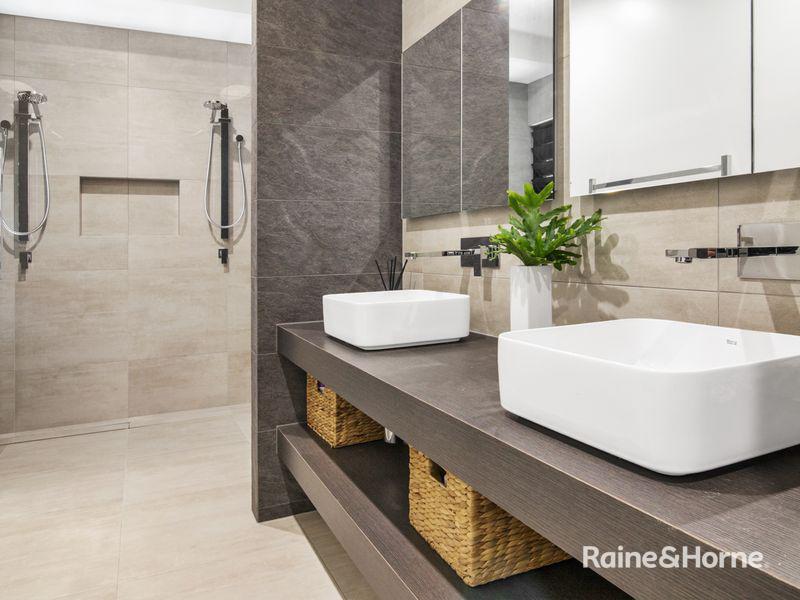 36 Sorrento Crescent — photo 18 of 30
