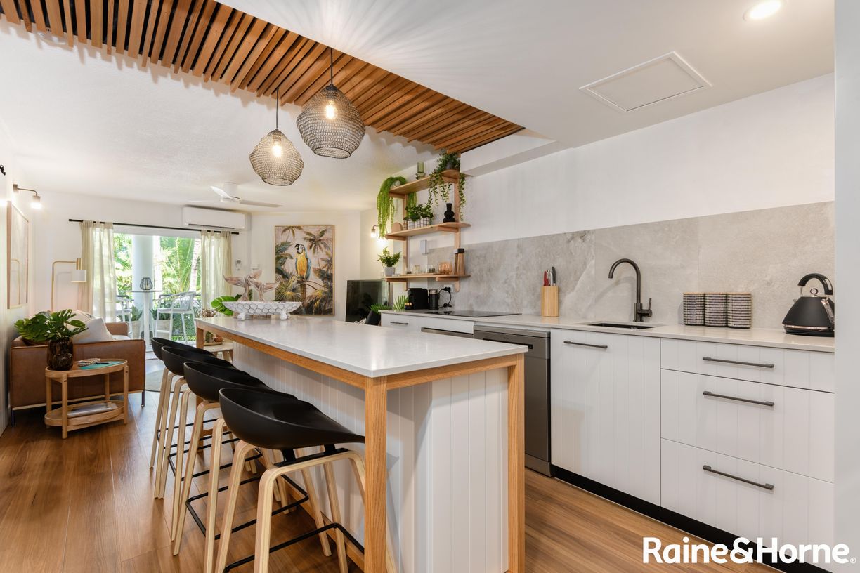 9/14-16 Davidson Street (Marina Terraces) — photo from Raine & Horne Port Douglas | Mossman