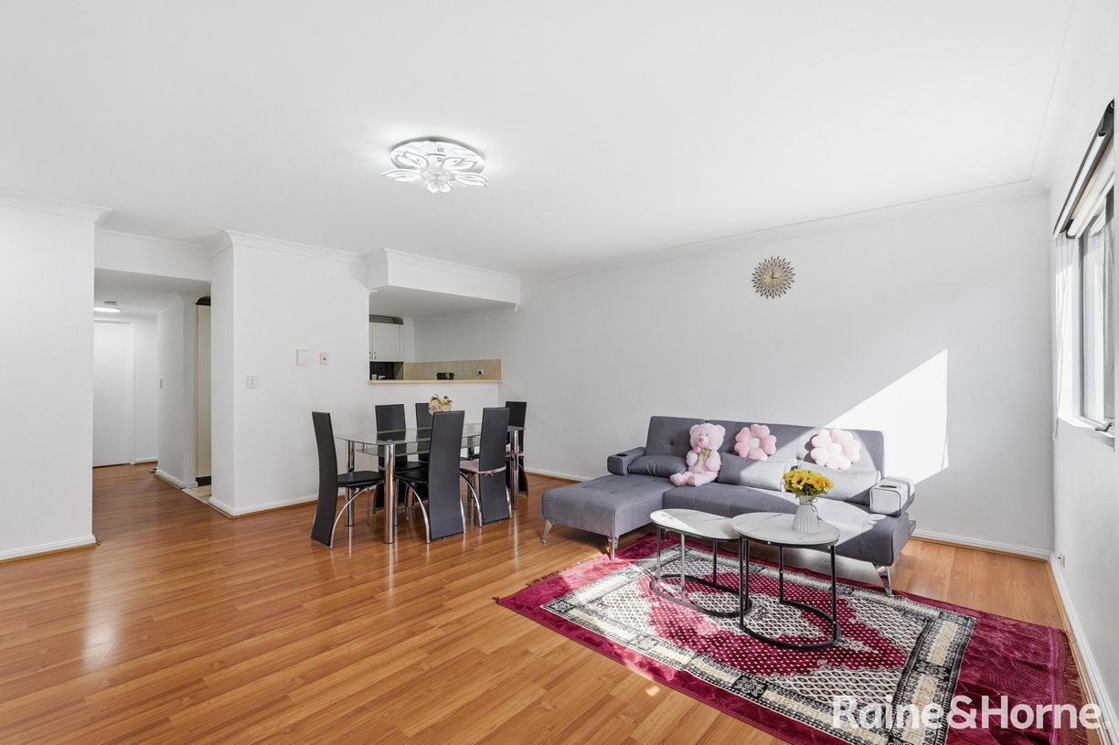 6/503-507 Wentworth Avenue — photo from Raine & Horne Rouse Hill / Box Hill