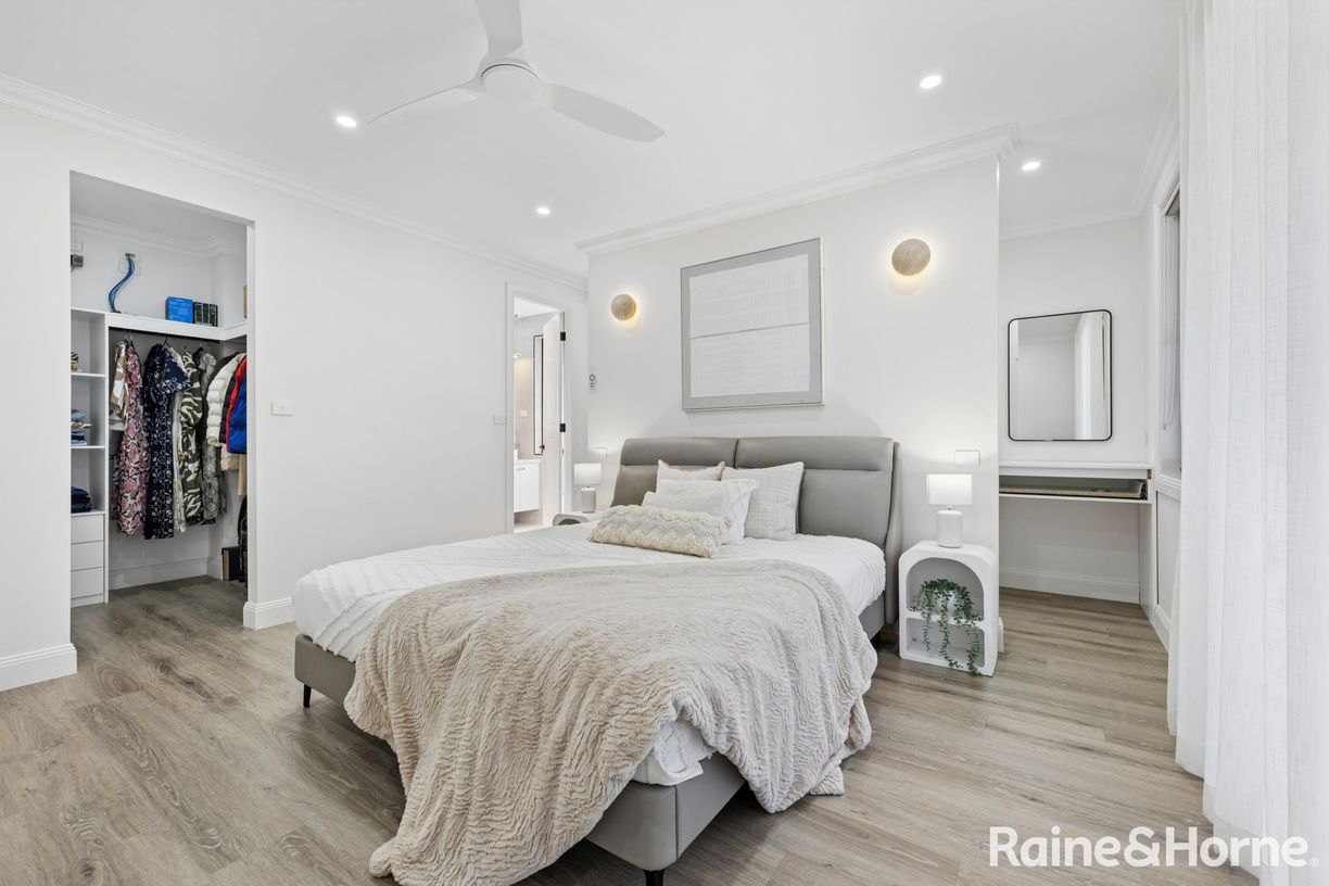13 Parkside Avenue (Rouse Hill Heights) — photo 9 of 24