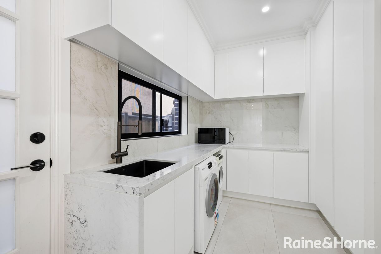13 Parkside Avenue (Rouse Hill Heights) — photo 18 of 24