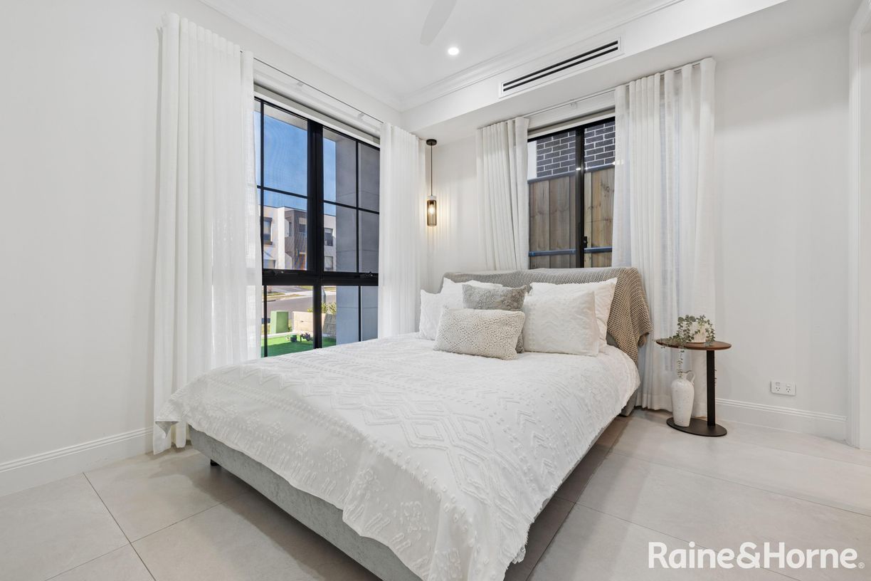 13 Parkside Avenue (Rouse Hill Heights) — photo 19 of 24