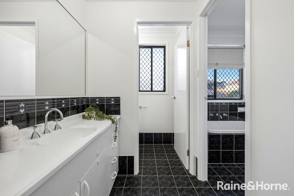 16 O'Reilly Way — photo 18 of 23