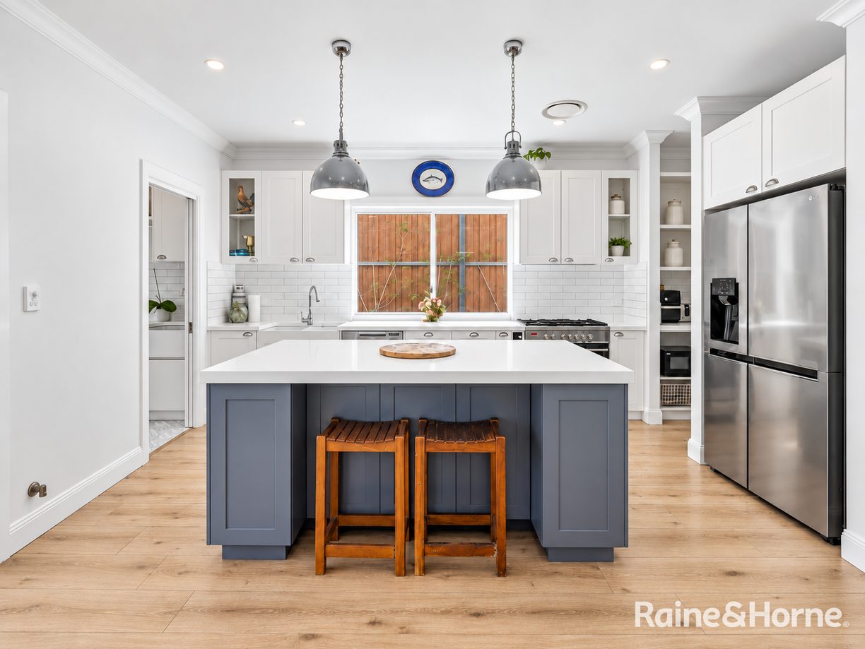 16 Camarero Street — photo 4 of 18