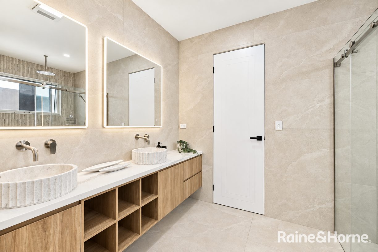 15 Pilaster Street (Gables) — photo 17 of 27