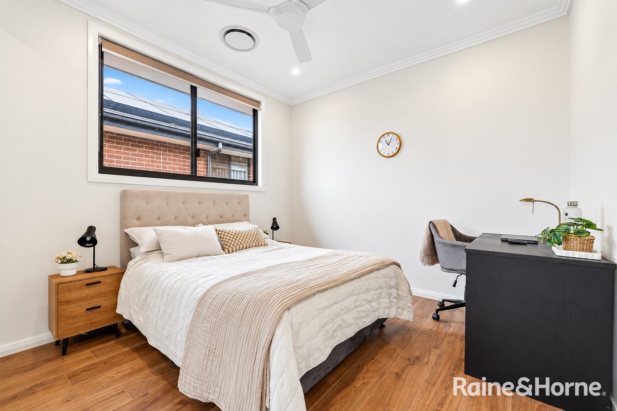 26 Flower Street — photo 15 of 21