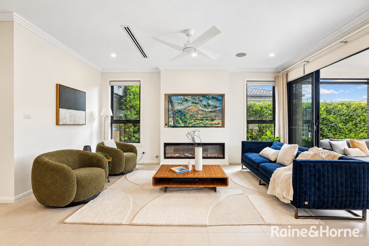 26 Flower Street — photo 2 of 21