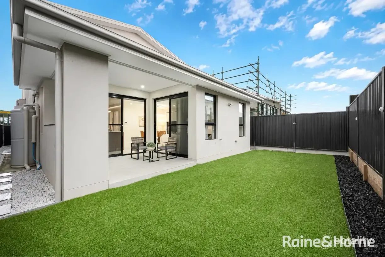 13 Tipperary Street — photo 13 of 16