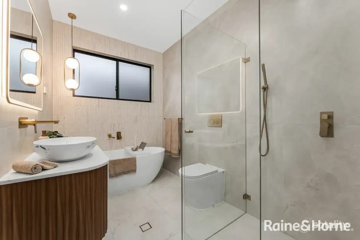 13 Tipperary Street — photo 14 of 16