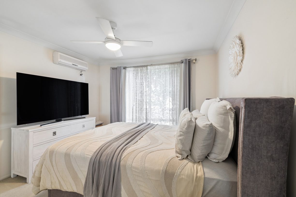 1 Trumble Place — photo 6 of 13