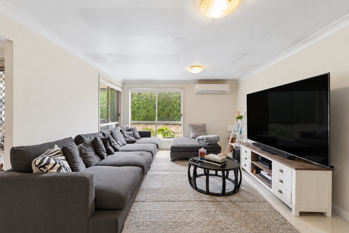 1 Trumble Place — photo 3 of 13