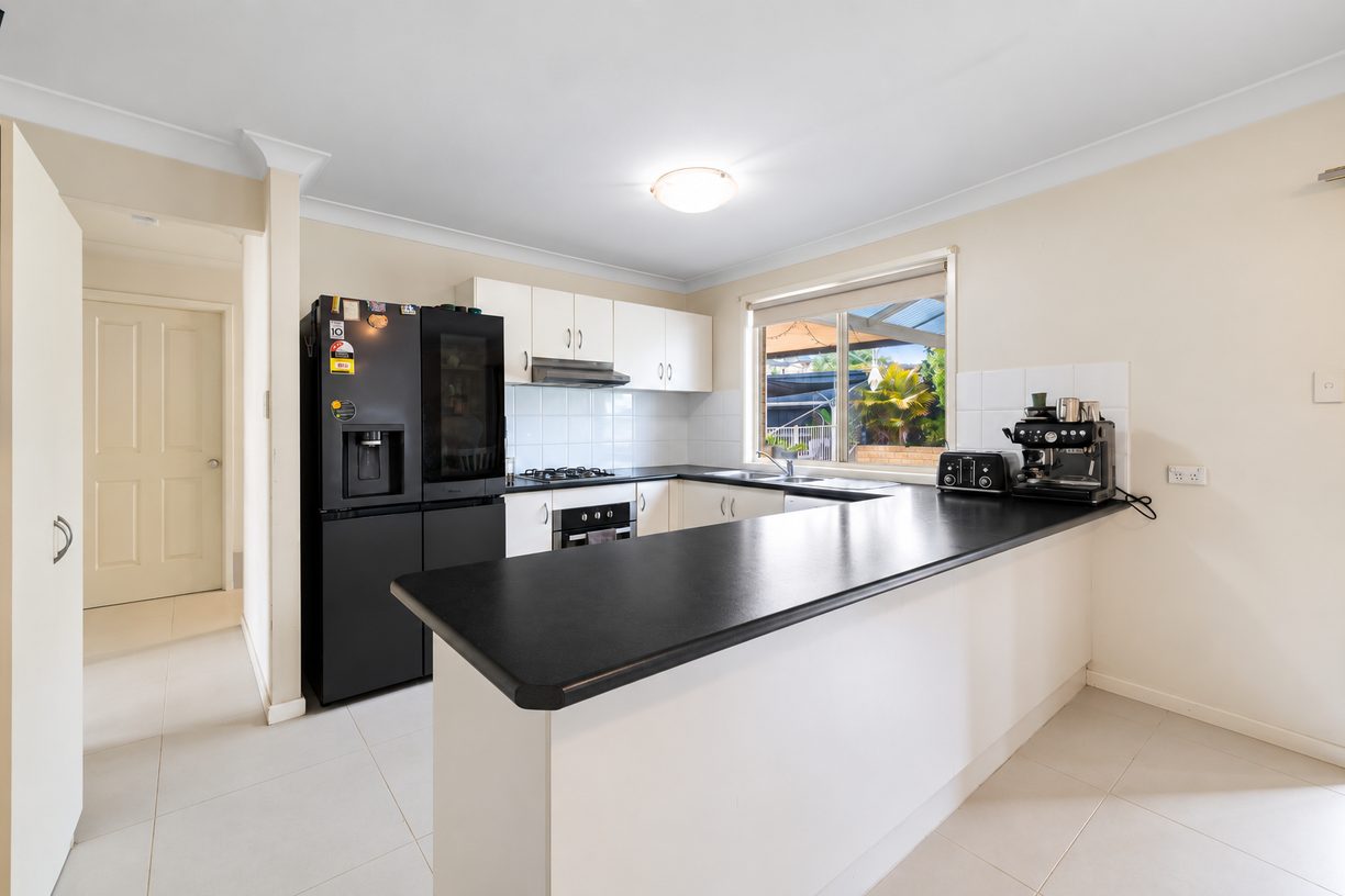 1 Trumble Place — photo 4 of 13