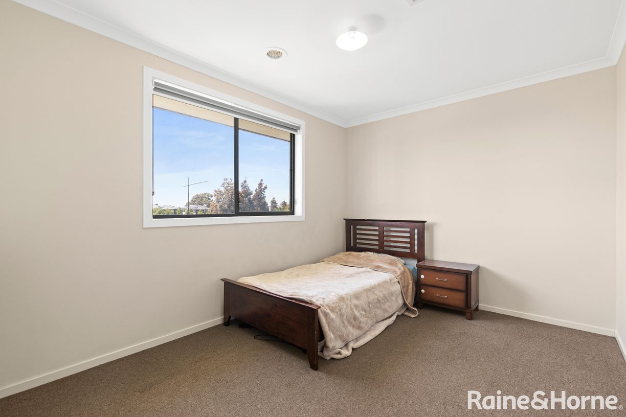2 Upthorpe Way — photo 14 of 23
