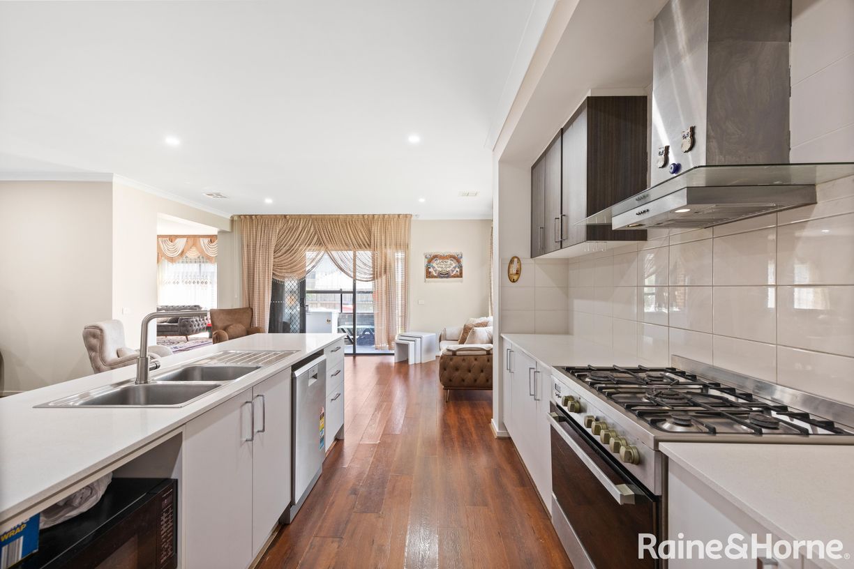 2 Upthorpe Way — photo 6 of 23