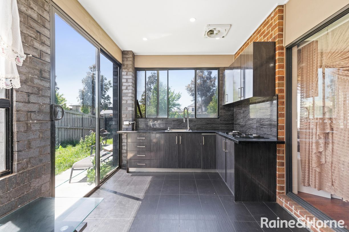 2 Upthorpe Way — photo 21 of 23