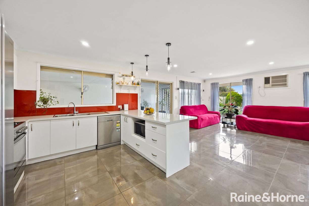 3 Judge Place — photo 8 of 17