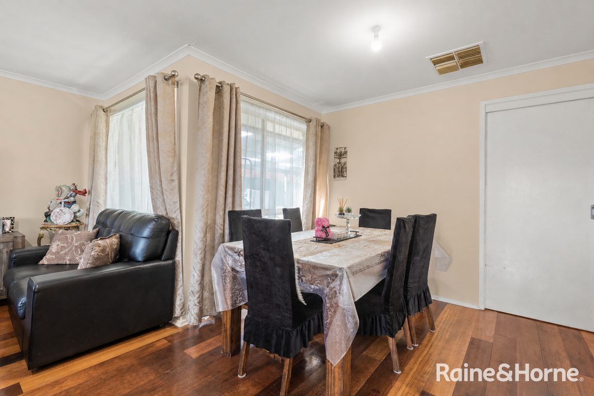 20 Pinnock Avenue — photo 8 of 12