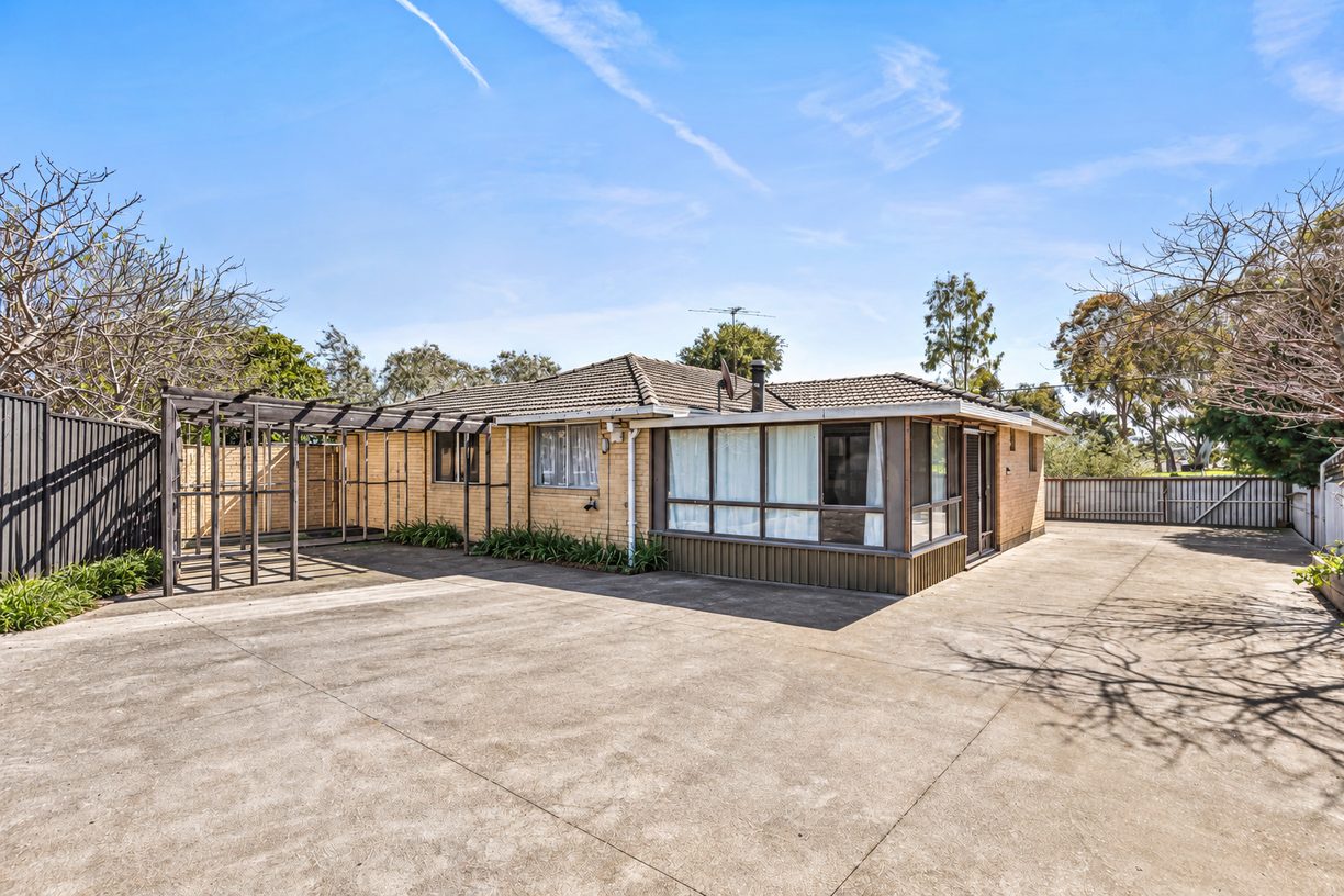 47 Inverloch Crescent — photo 10 of 11