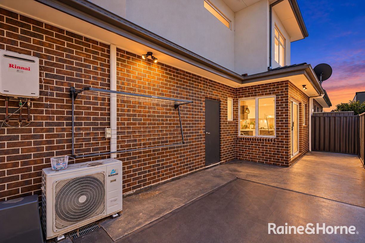 2/52 Warwick Road — photo 14 of 14
