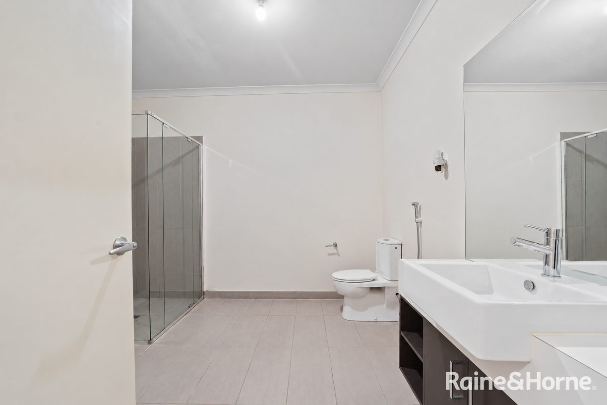 71 Sahi Crescent — photo 13 of 15