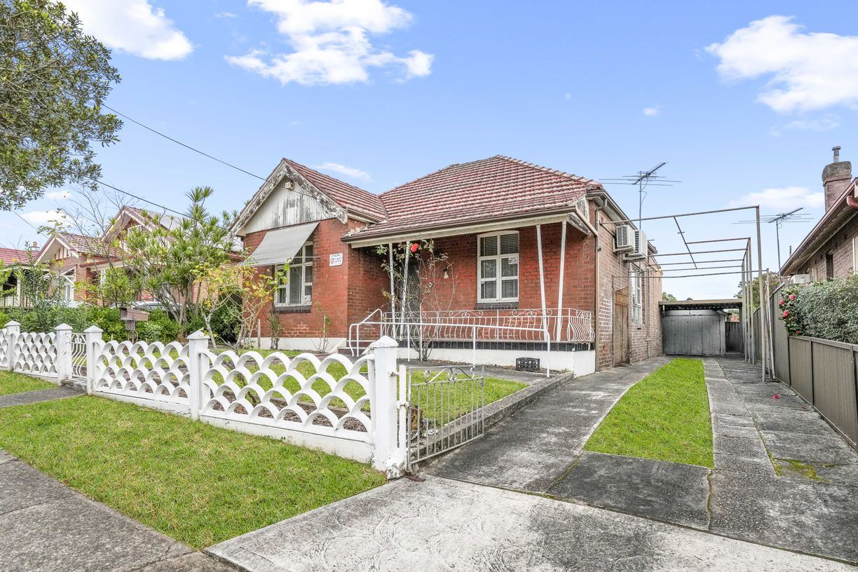 property-image