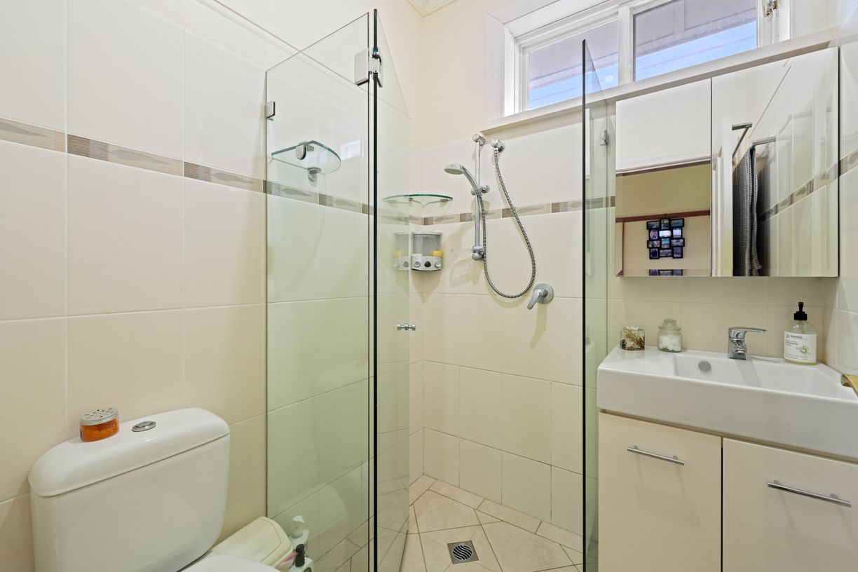 12 Bishop Street — photo 6 of 10