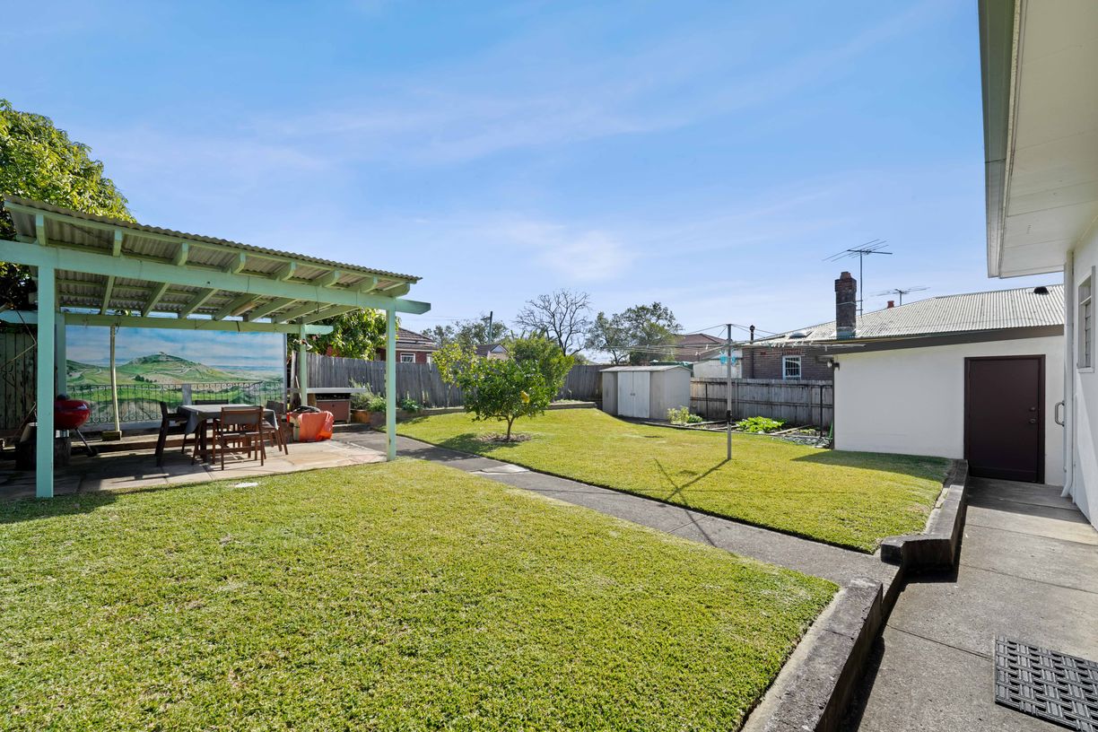 37 Lucas Road — photo 12 of 20
