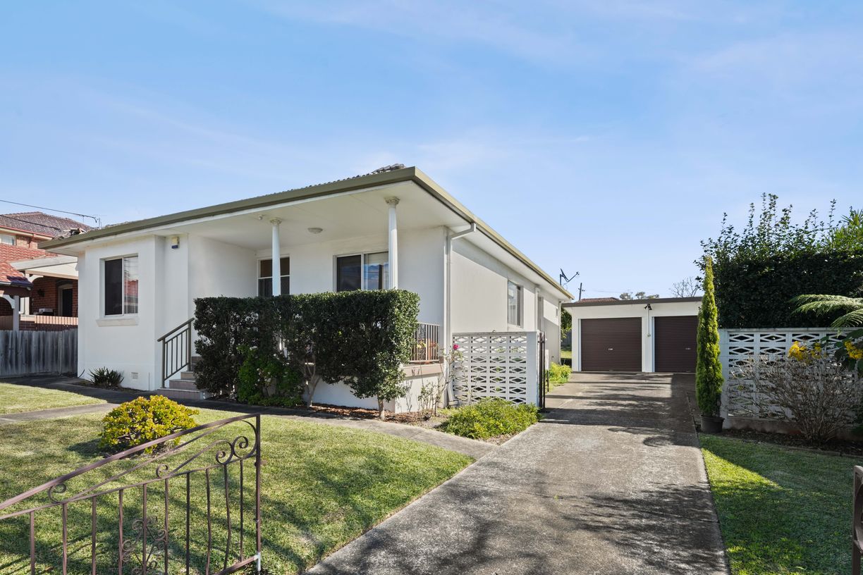 37 Lucas Road — photo 2 of 20