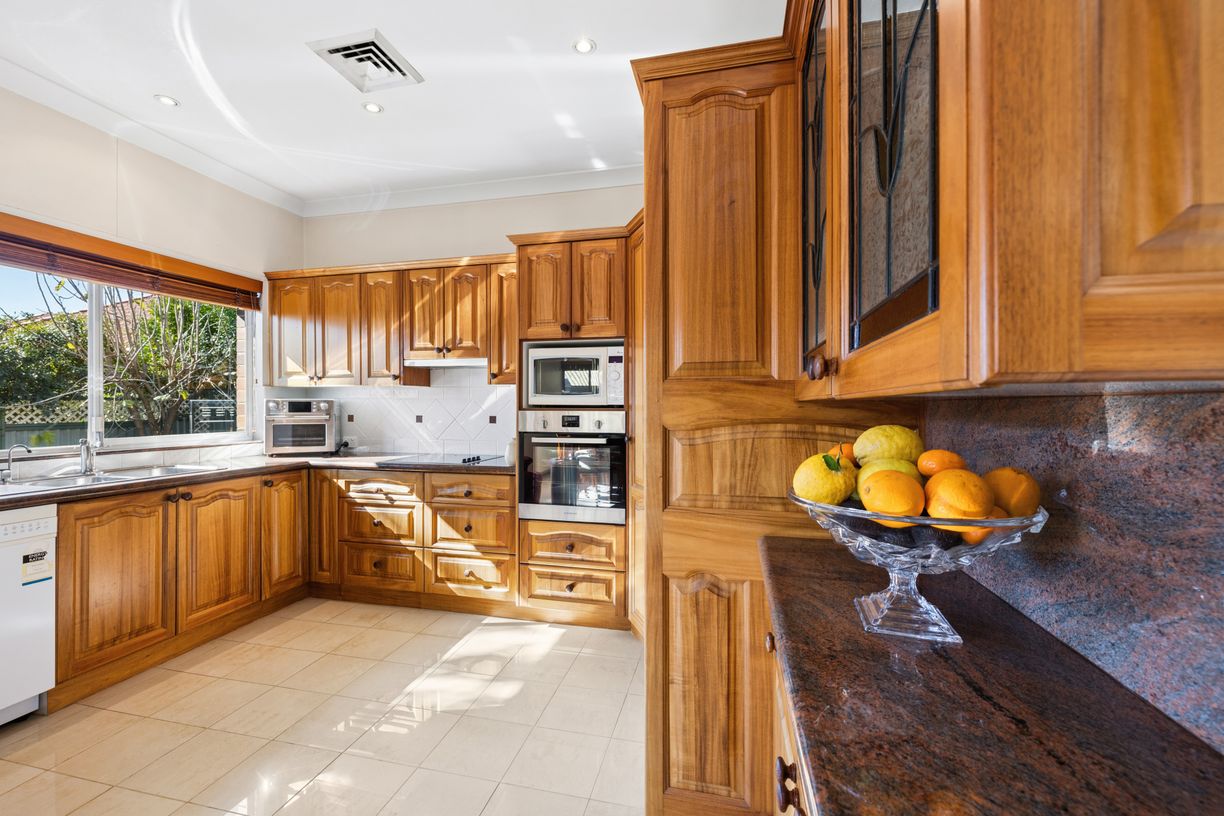1 Wallace Street — photo 13 of 30