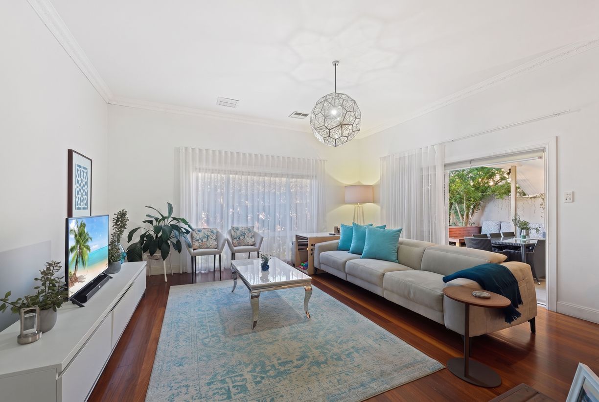 5 Gladstone Street — photo 10 of 24