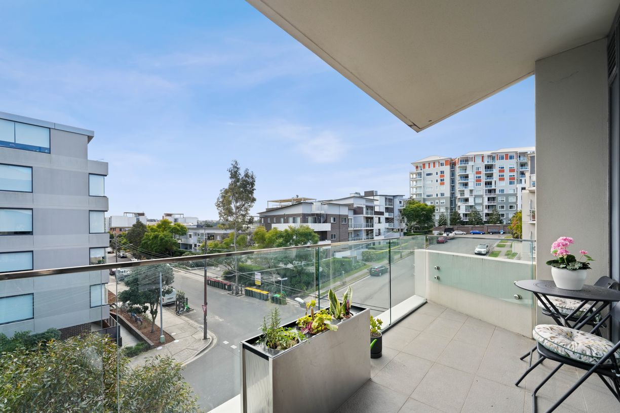 405/2 Northcote Street — photo 6 of 17