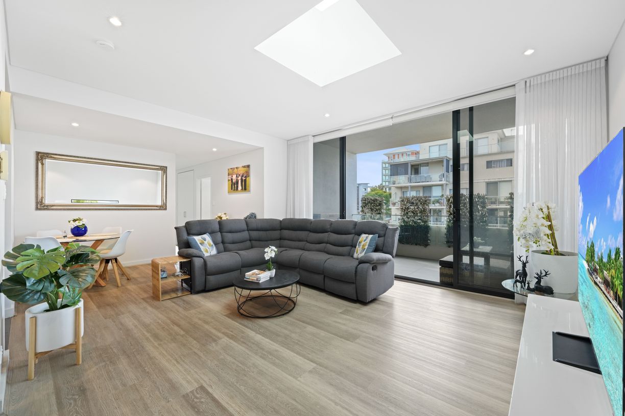 405/2 Northcote Street — photo from Raine & Horne Concord | Strathfield