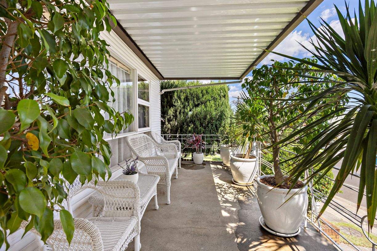 8 Braddon Street — photo 3 of 16