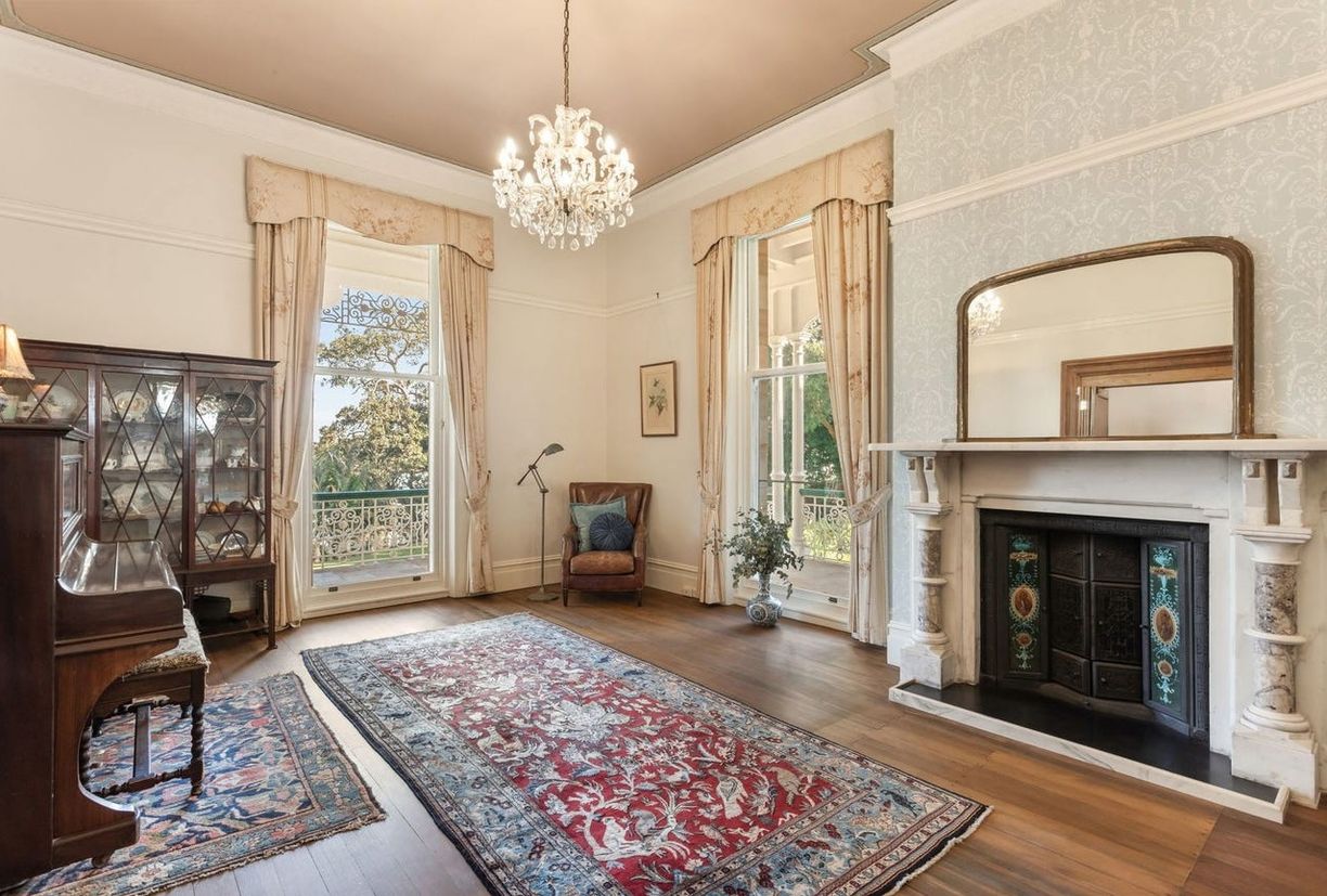 7 Woolwich Road — photo 11 of 15